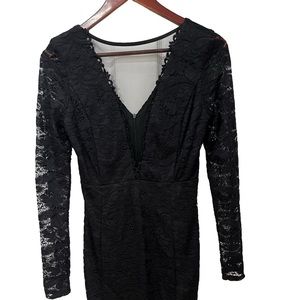 Niki Biki black lace long sleeve dress size medium